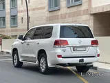 تويوتا لاند كروزر 2018 GXR جراند تورينج